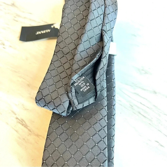ALFANI Malone Grid Slim Tie Charcoal/Gray - Picture 4 of 4